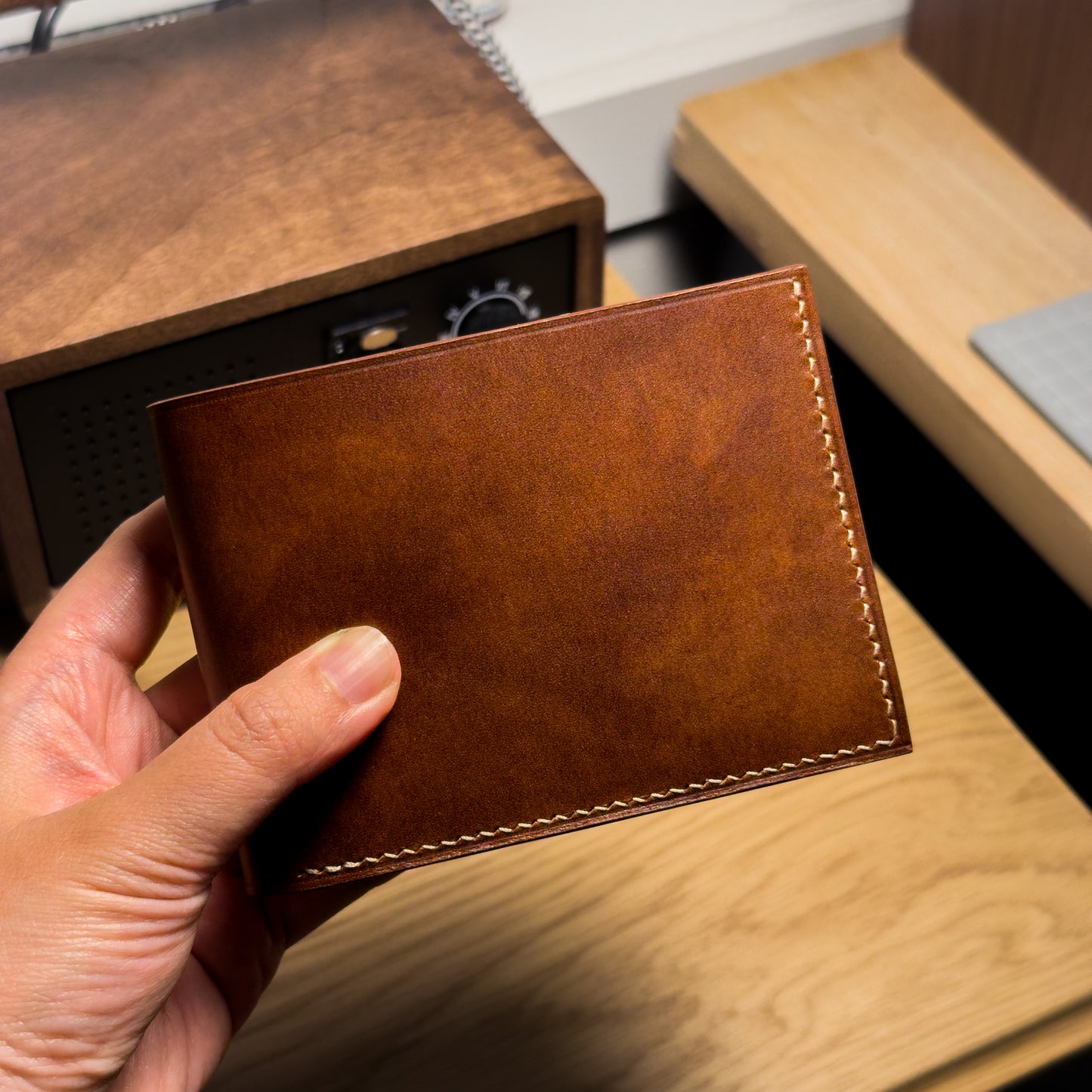 CLASSIC Bifold Leather Wallet