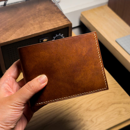 CLASSIC Bifold Leather Wallet