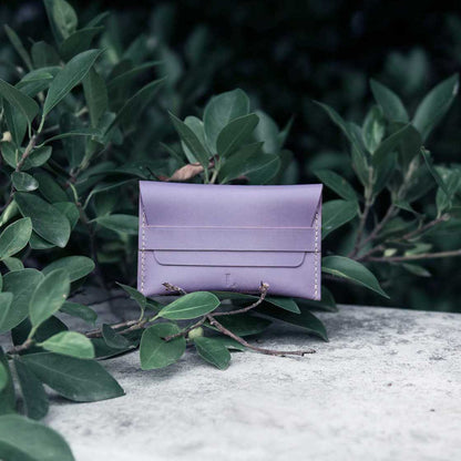 Classic-coin-bag_field_lavender_with-tree